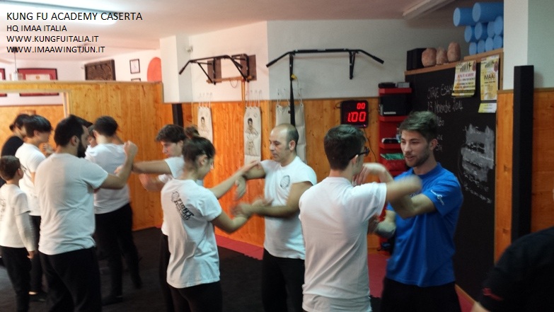 www.kungfuitalia.it  kung fu academy Caserta Italia International Martial Arts Alliance IMAA corso istruttori wing tjun tsun chun difesa personale arti marziali cinesi corso Sifu Mezzone